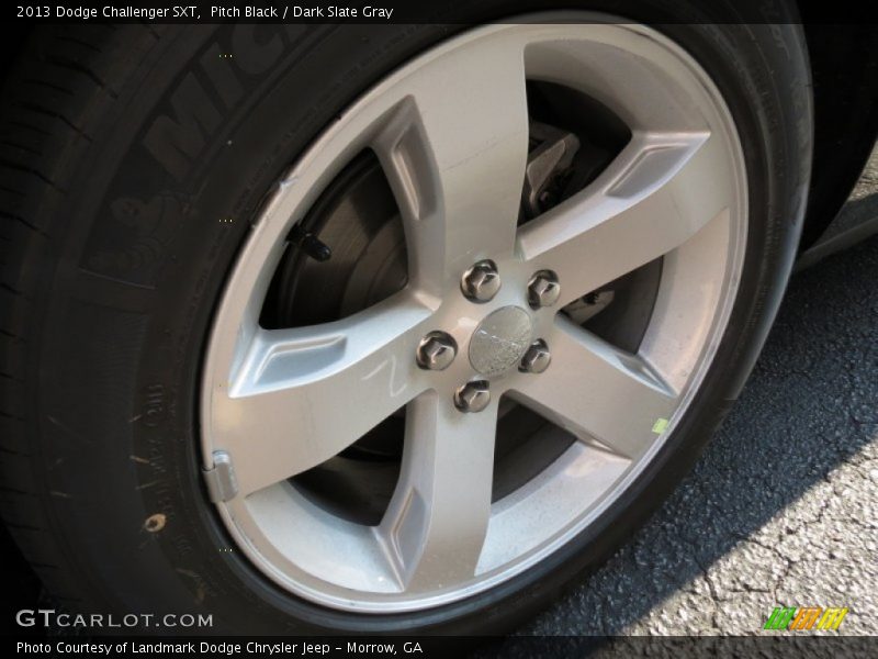 Pitch Black / Dark Slate Gray 2013 Dodge Challenger SXT