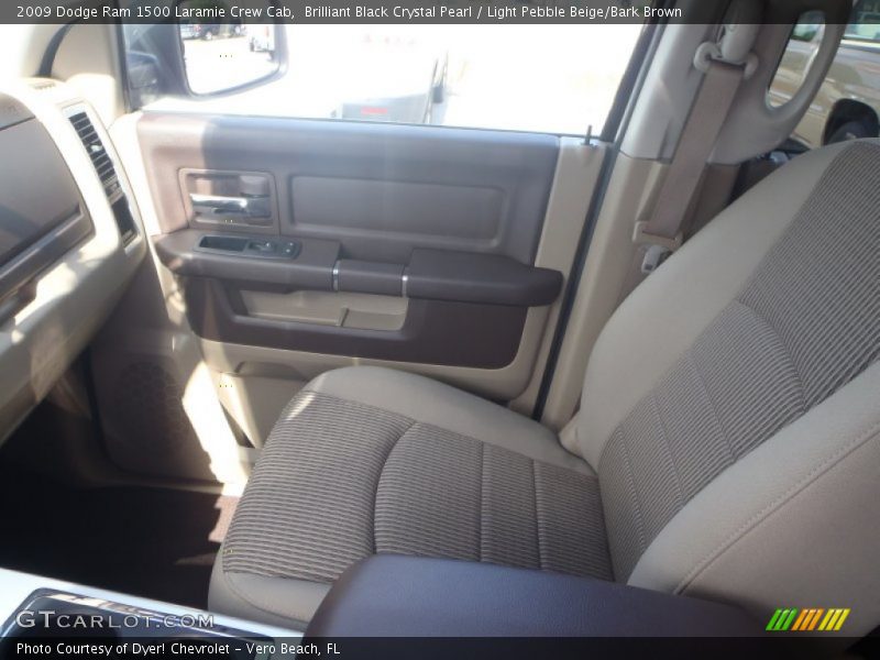 Brilliant Black Crystal Pearl / Light Pebble Beige/Bark Brown 2009 Dodge Ram 1500 Laramie Crew Cab