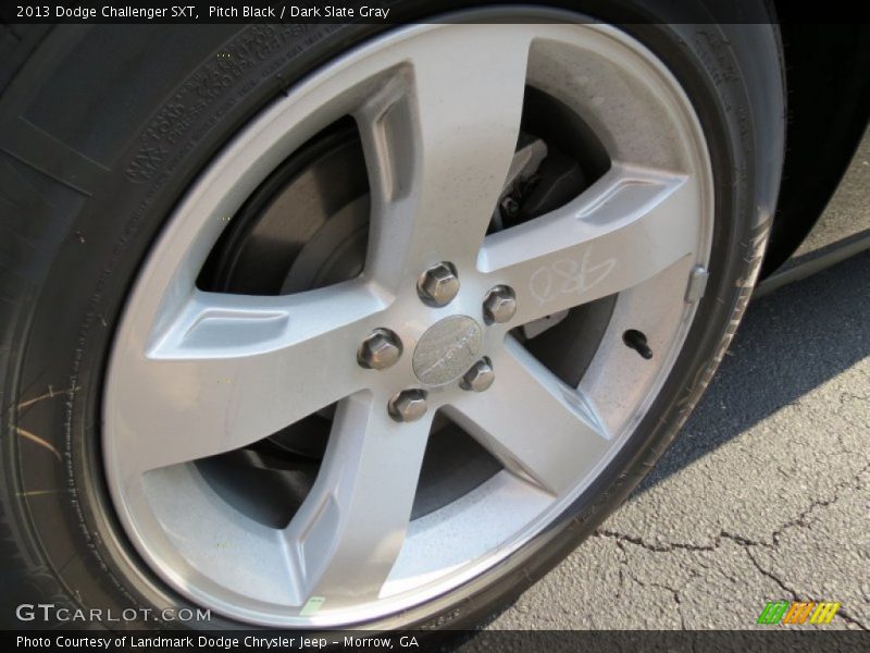Pitch Black / Dark Slate Gray 2013 Dodge Challenger SXT