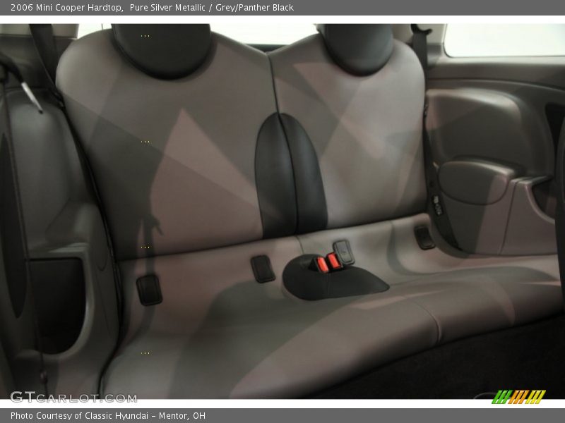 Pure Silver Metallic / Grey/Panther Black 2006 Mini Cooper Hardtop