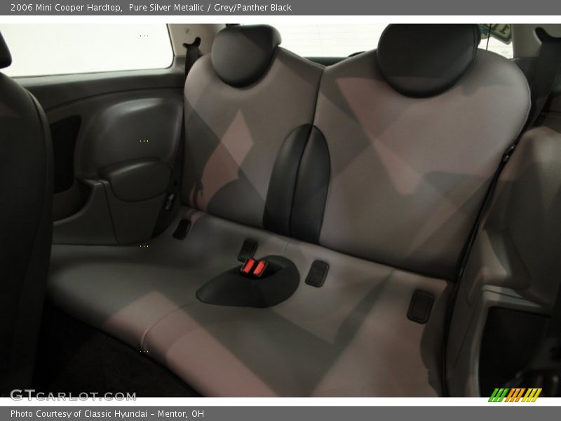 Pure Silver Metallic / Grey/Panther Black 2006 Mini Cooper Hardtop