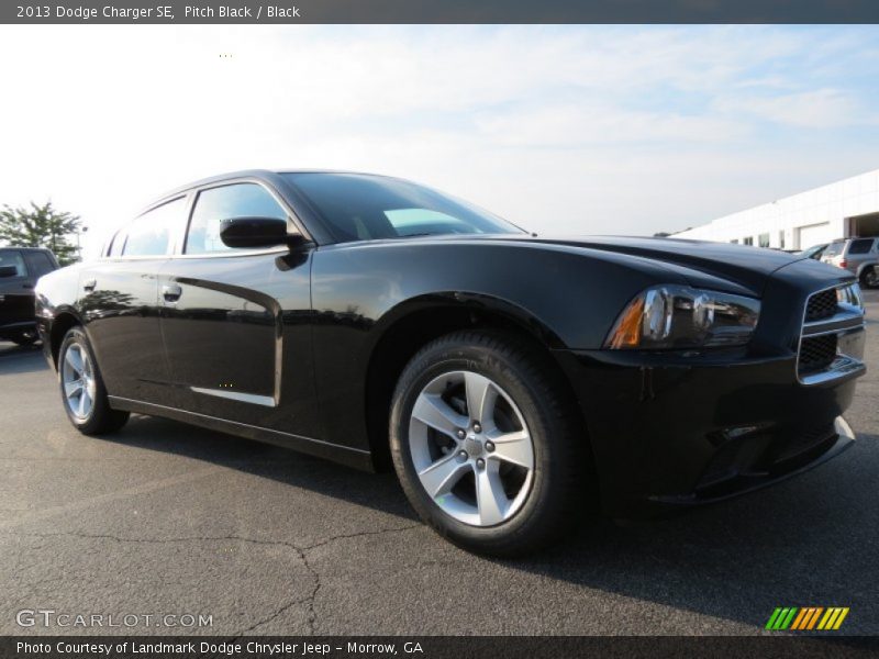 Pitch Black / Black 2013 Dodge Charger SE
