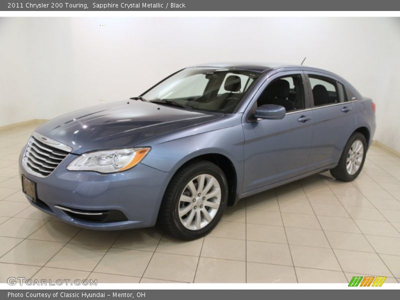 Front 3/4 View of 2011 200 Touring