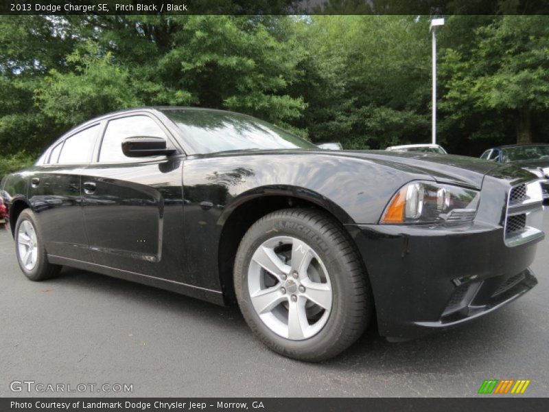 Pitch Black / Black 2013 Dodge Charger SE
