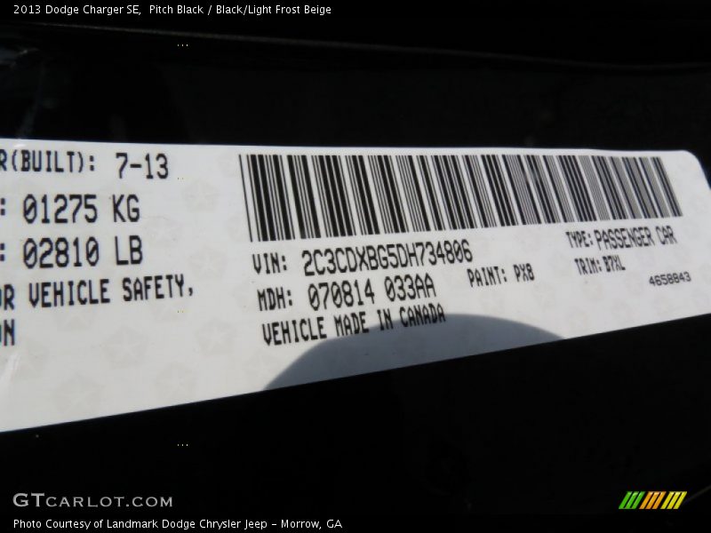 Pitch Black / Black/Light Frost Beige 2013 Dodge Charger SE