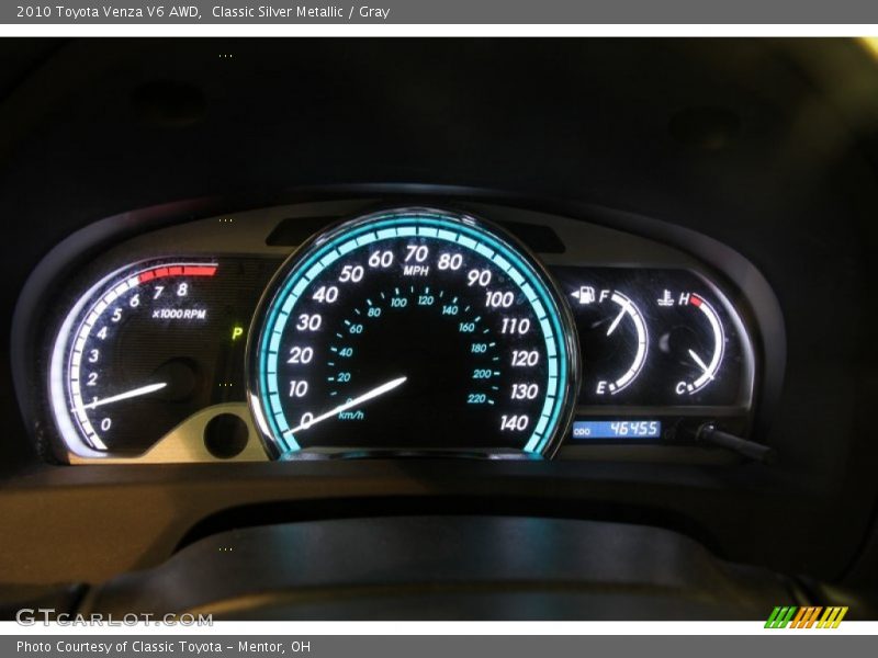 Classic Silver Metallic / Gray 2010 Toyota Venza V6 AWD