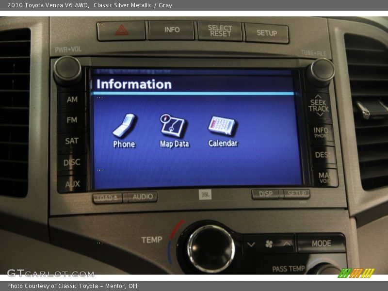 Classic Silver Metallic / Gray 2010 Toyota Venza V6 AWD