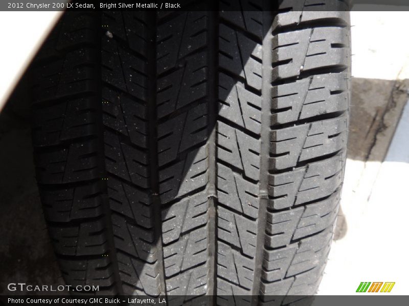 Bright Silver Metallic / Black 2012 Chrysler 200 LX Sedan