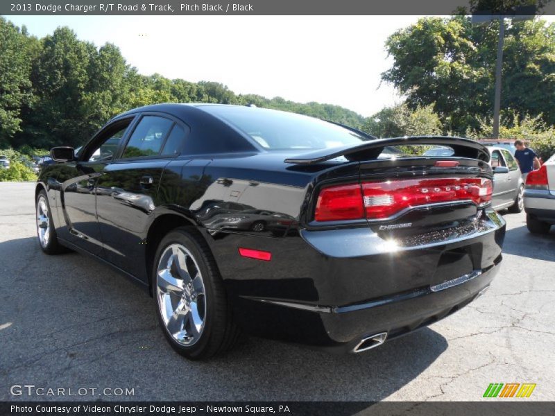 Pitch Black / Black 2013 Dodge Charger R/T Road & Track
