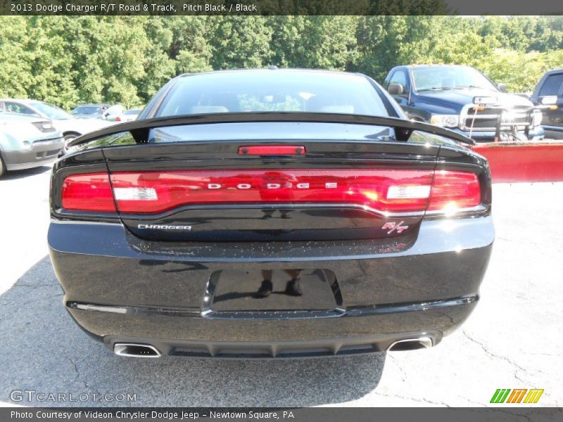 Pitch Black / Black 2013 Dodge Charger R/T Road & Track