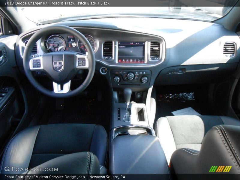 Pitch Black / Black 2013 Dodge Charger R/T Road & Track