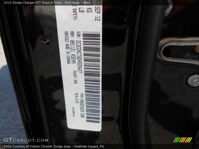 Pitch Black / Black 2013 Dodge Charger R/T Road & Track