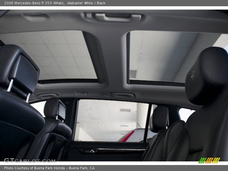 Alabaster White / Black 2006 Mercedes-Benz R 350 4Matic