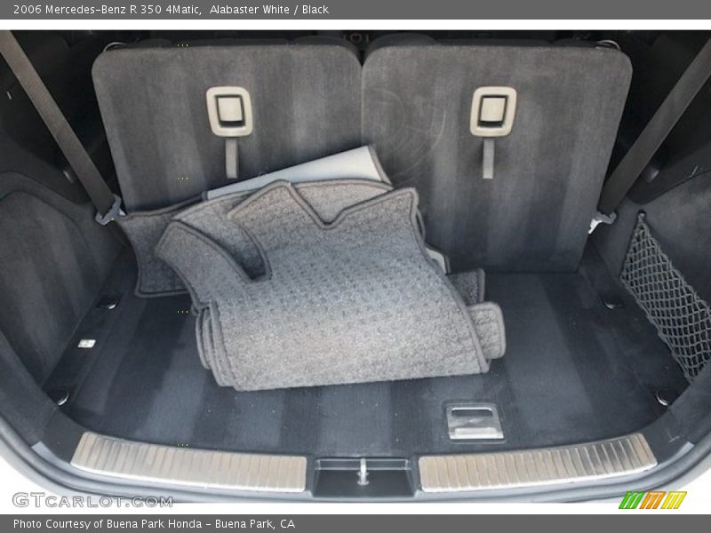 Alabaster White / Black 2006 Mercedes-Benz R 350 4Matic