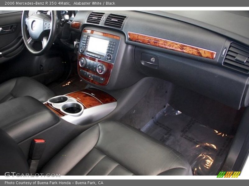 Alabaster White / Black 2006 Mercedes-Benz R 350 4Matic