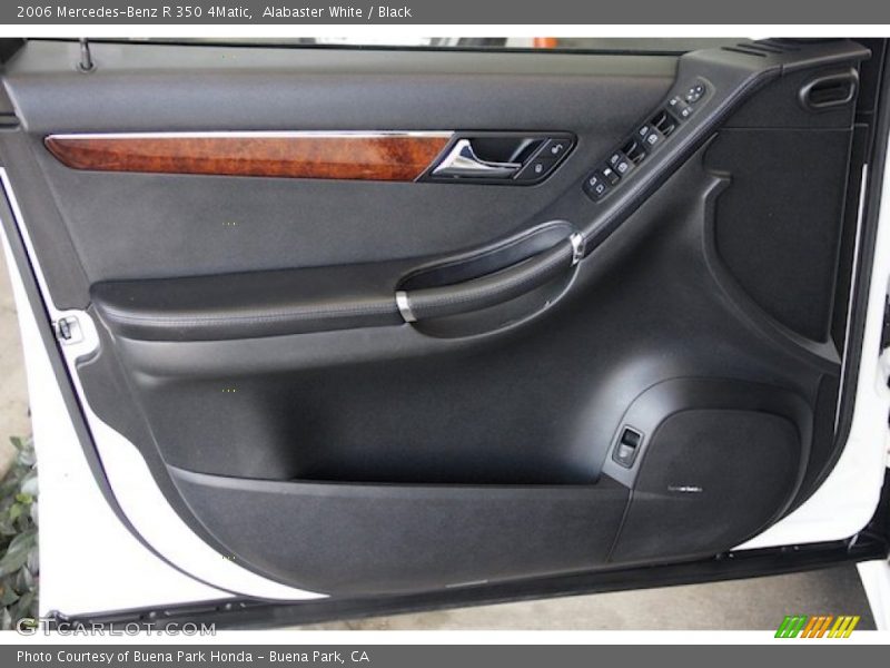 Alabaster White / Black 2006 Mercedes-Benz R 350 4Matic