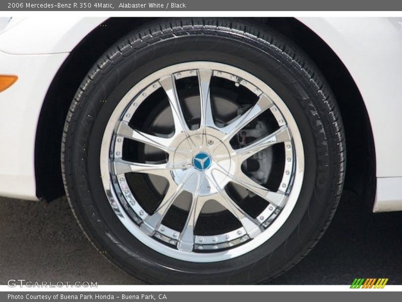 Alabaster White / Black 2006 Mercedes-Benz R 350 4Matic