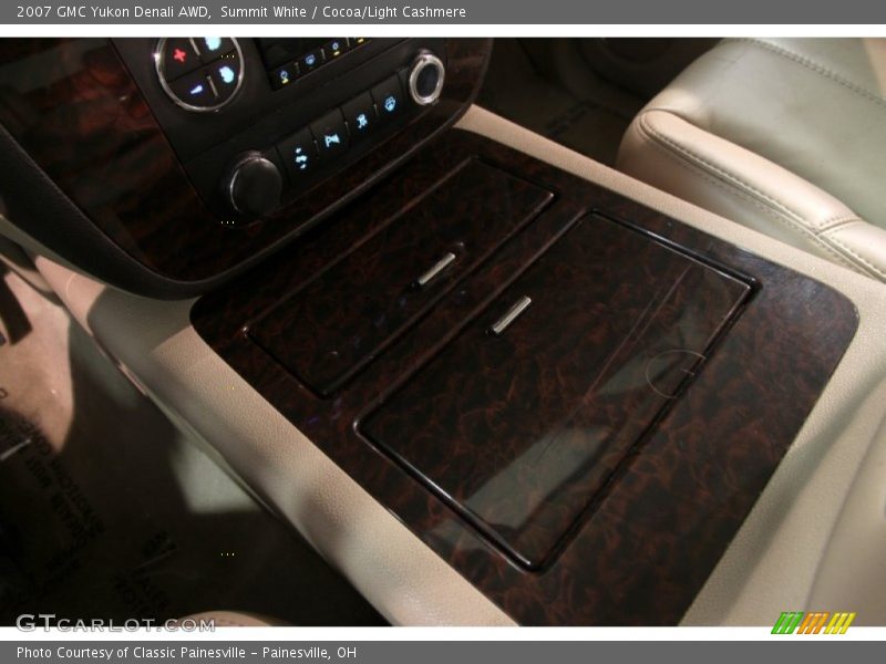 Summit White / Cocoa/Light Cashmere 2007 GMC Yukon Denali AWD