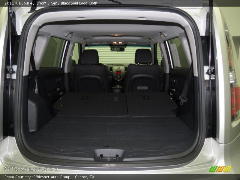 Bright Silver / Black Soul Logo Cloth 2011 Kia Soul +