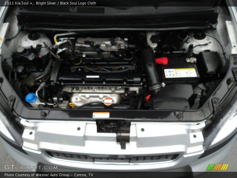 Bright Silver / Black Soul Logo Cloth 2011 Kia Soul +