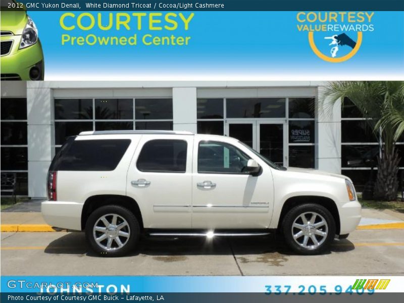 White Diamond Tricoat / Cocoa/Light Cashmere 2012 GMC Yukon Denali