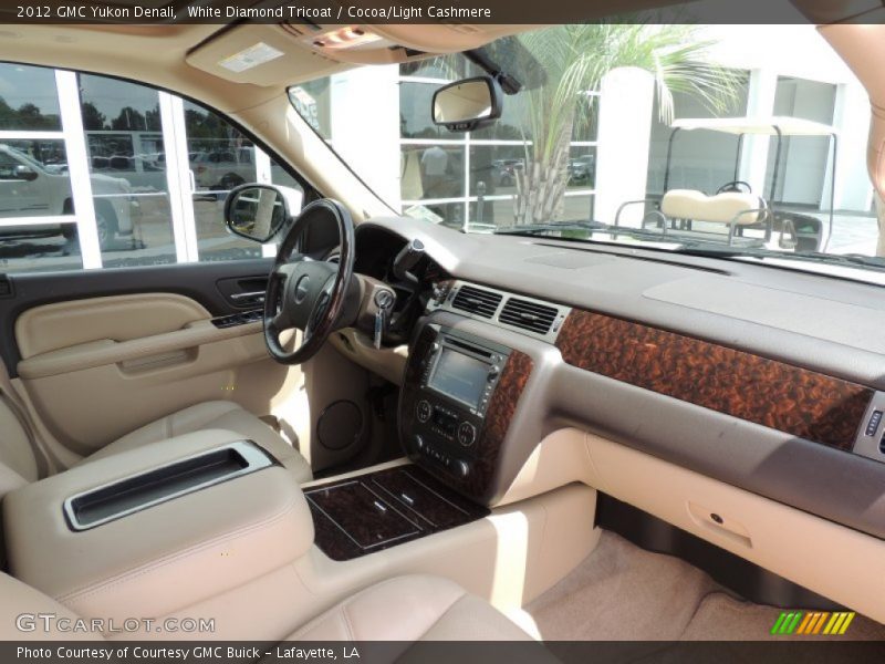 White Diamond Tricoat / Cocoa/Light Cashmere 2012 GMC Yukon Denali