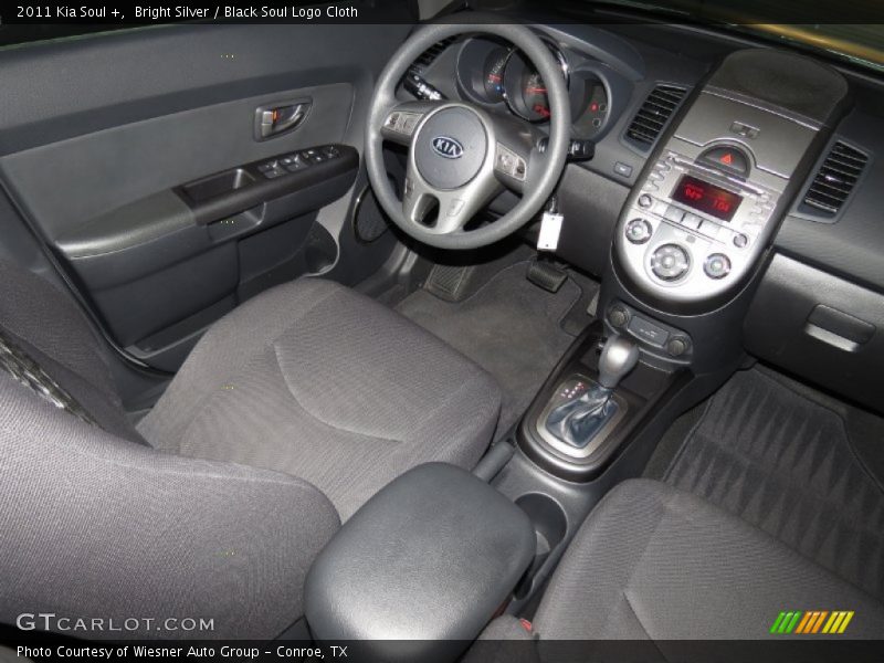 Bright Silver / Black Soul Logo Cloth 2011 Kia Soul +