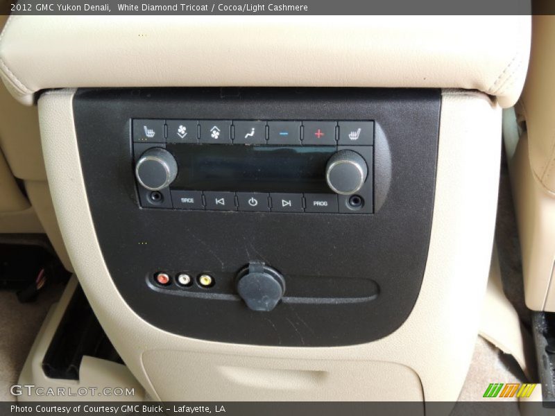 White Diamond Tricoat / Cocoa/Light Cashmere 2012 GMC Yukon Denali