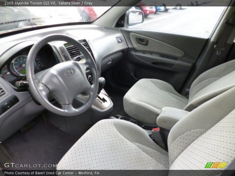 Sahara Silver / Gray 2005 Hyundai Tucson GLS V6