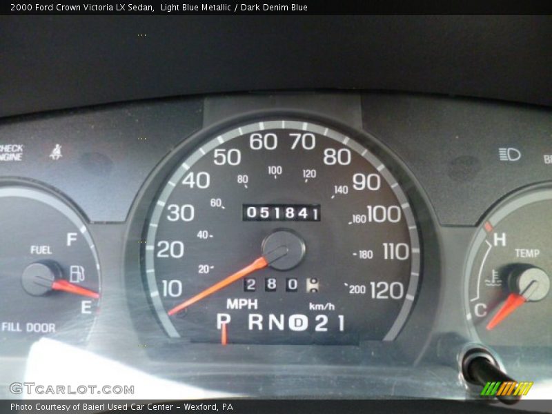 Light Blue Metallic / Dark Denim Blue 2000 Ford Crown Victoria LX Sedan