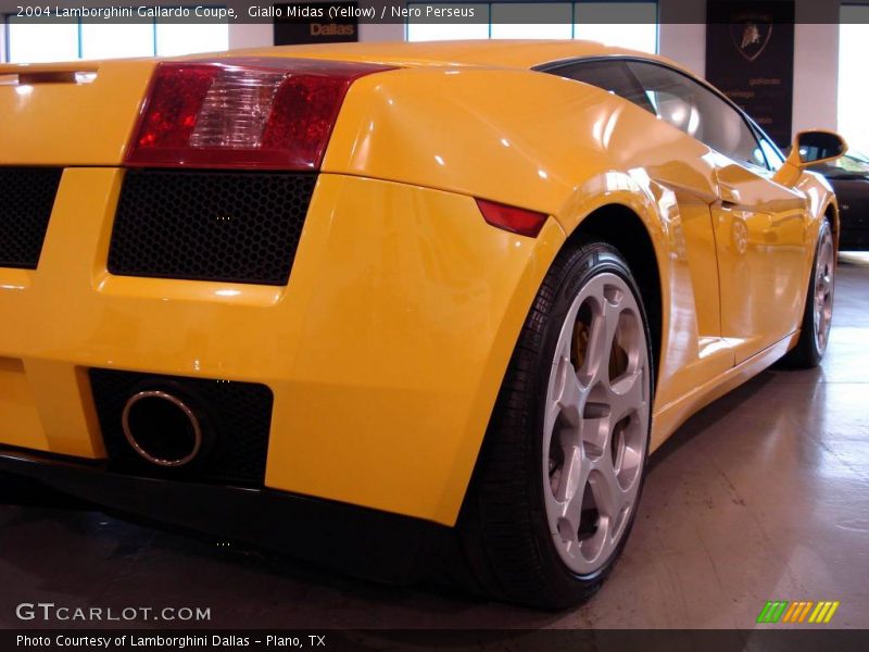 Giallo Midas (Yellow) / Nero Perseus 2004 Lamborghini Gallardo Coupe