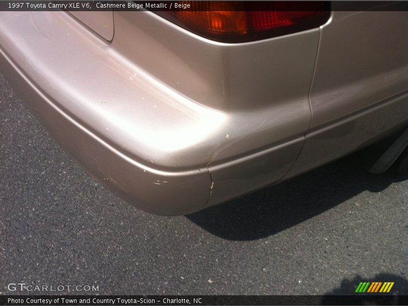 Cashmere Beige Metallic / Beige 1997 Toyota Camry XLE V6