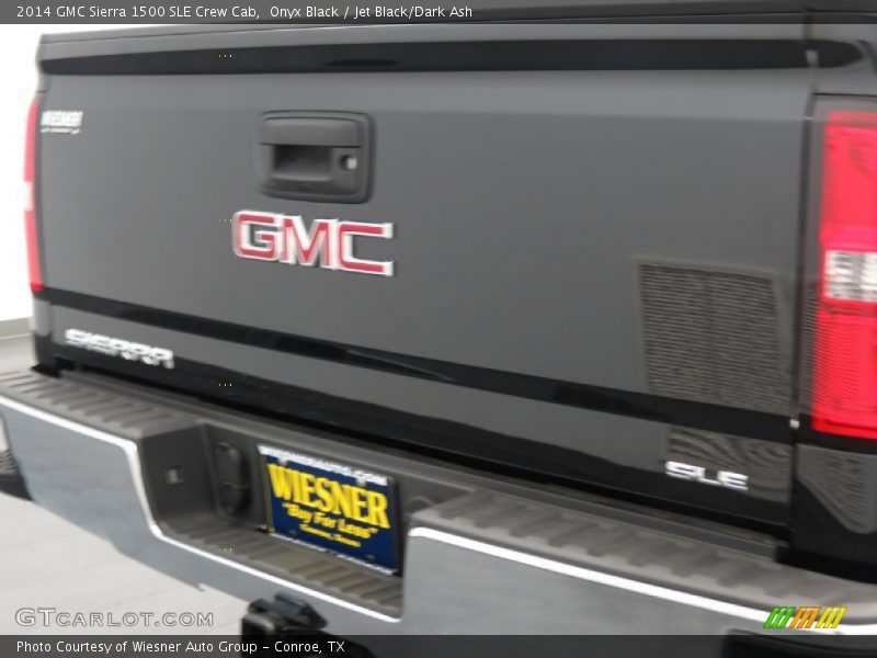 Onyx Black / Jet Black/Dark Ash 2014 GMC Sierra 1500 SLE Crew Cab