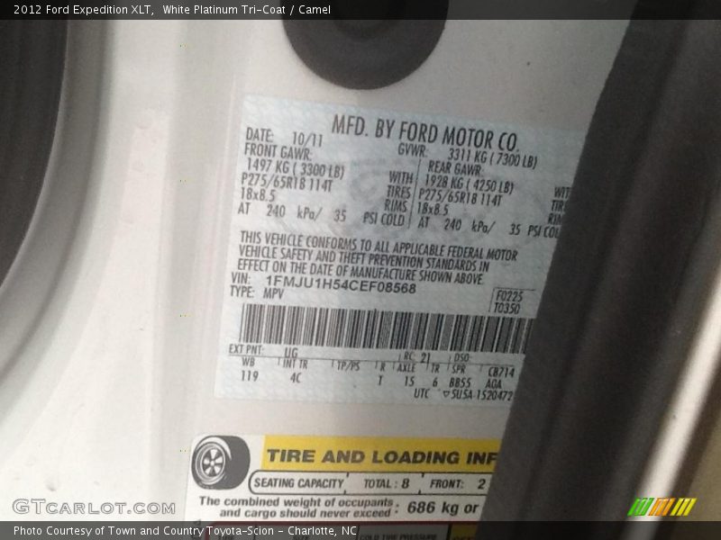 White Platinum Tri-Coat / Camel 2012 Ford Expedition XLT