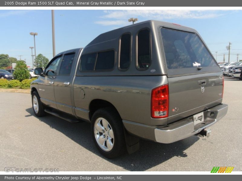Mineral Gray Metallic / Dark Slate Gray 2005 Dodge Ram 1500 SLT Quad Cab