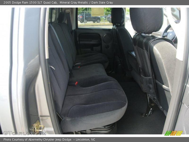 Mineral Gray Metallic / Dark Slate Gray 2005 Dodge Ram 1500 SLT Quad Cab
