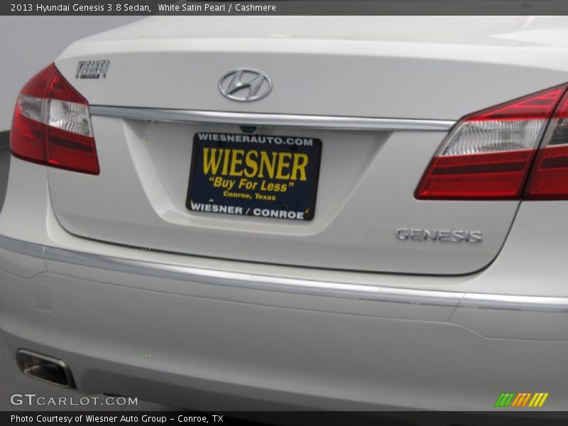 White Satin Pearl / Cashmere 2013 Hyundai Genesis 3.8 Sedan