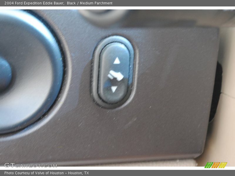 Black / Medium Parchment 2004 Ford Expedition Eddie Bauer