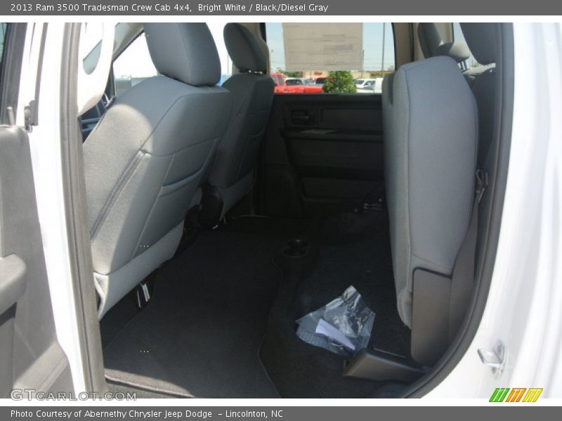 Bright White / Black/Diesel Gray 2013 Ram 3500 Tradesman Crew Cab 4x4