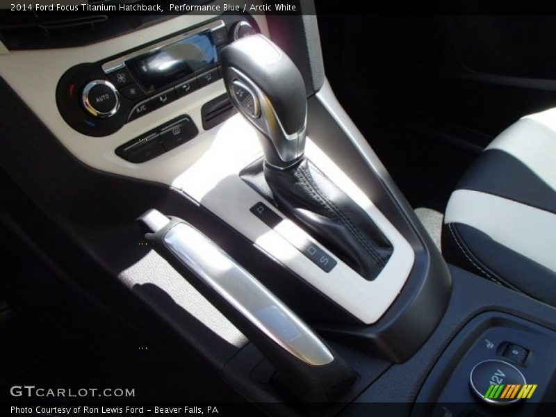 Performance Blue / Arctic White 2014 Ford Focus Titanium Hatchback