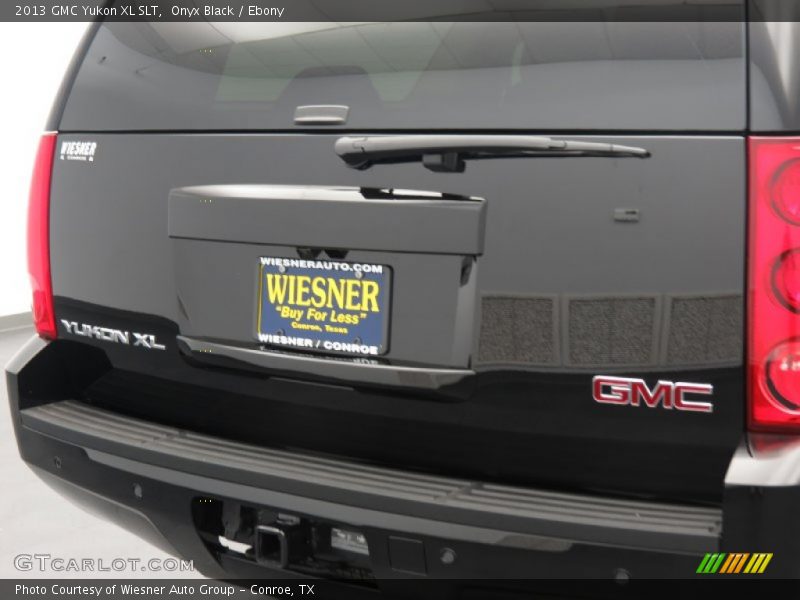 Onyx Black / Ebony 2013 GMC Yukon XL SLT