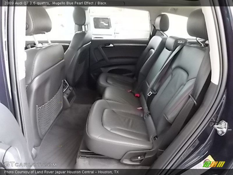Mugello Blue Pearl Effect / Black 2009 Audi Q7 3.6 quattro