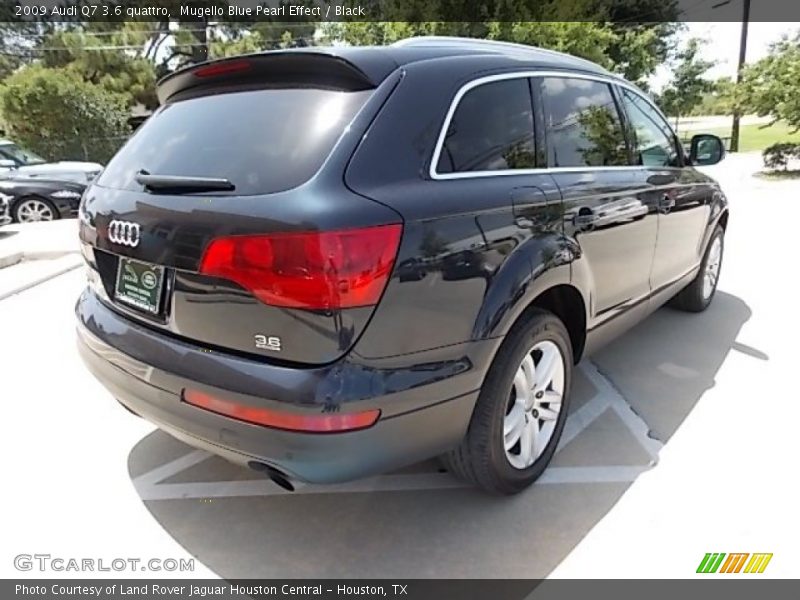 Mugello Blue Pearl Effect / Black 2009 Audi Q7 3.6 quattro