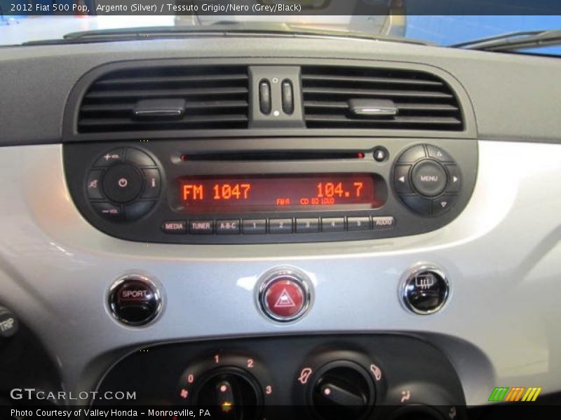 Argento (Silver) / Tessuto Grigio/Nero (Grey/Black) 2012 Fiat 500 Pop