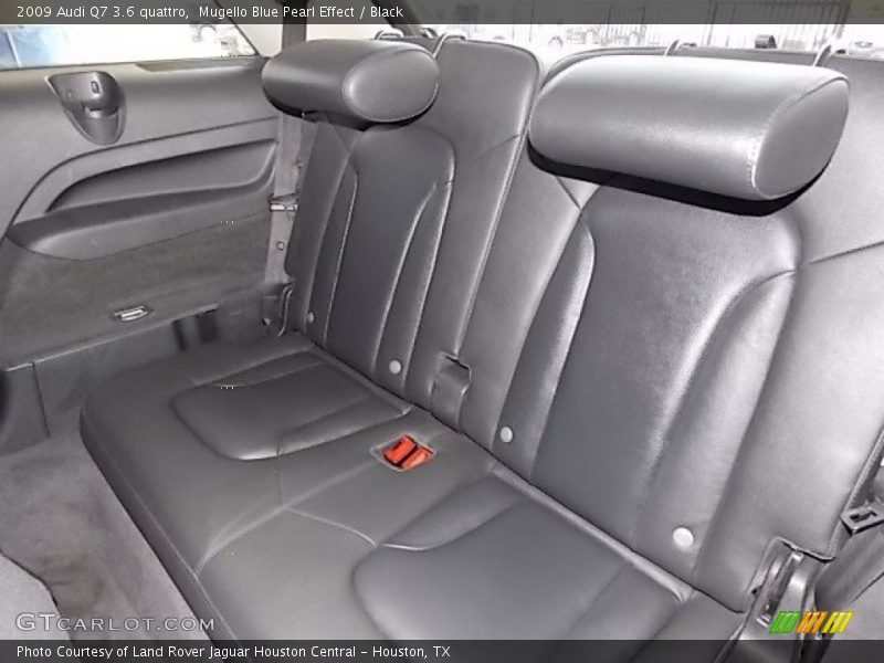 Mugello Blue Pearl Effect / Black 2009 Audi Q7 3.6 quattro