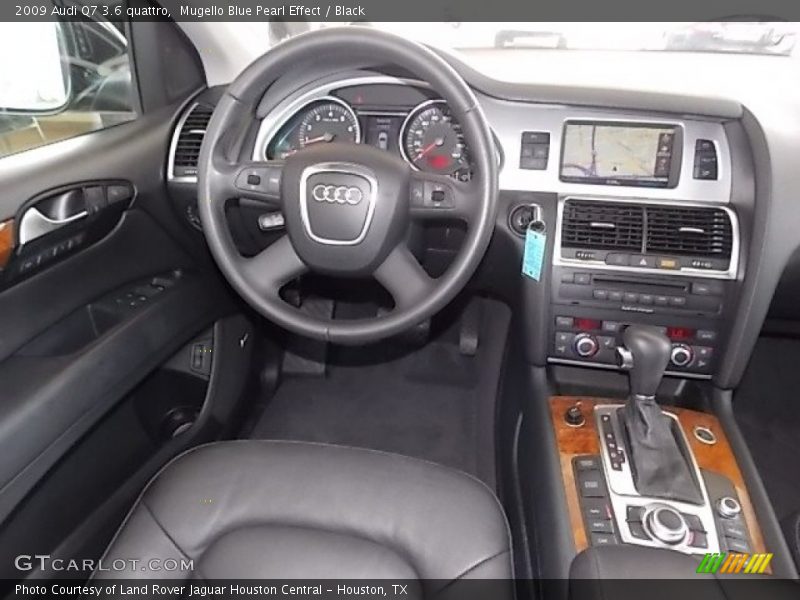 Mugello Blue Pearl Effect / Black 2009 Audi Q7 3.6 quattro