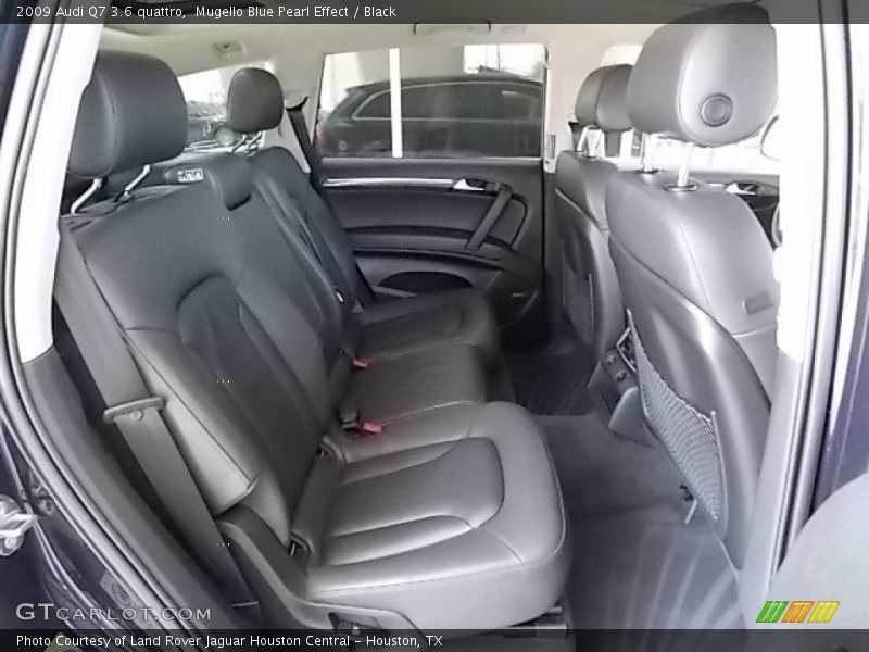 Mugello Blue Pearl Effect / Black 2009 Audi Q7 3.6 quattro