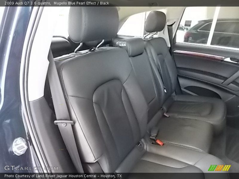 Mugello Blue Pearl Effect / Black 2009 Audi Q7 3.6 quattro
