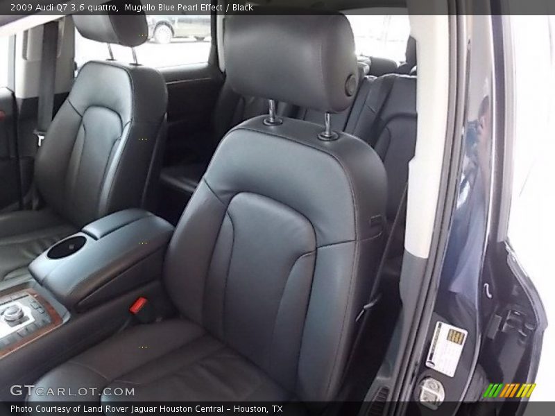 Mugello Blue Pearl Effect / Black 2009 Audi Q7 3.6 quattro