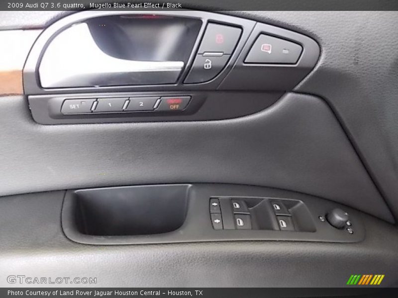 Mugello Blue Pearl Effect / Black 2009 Audi Q7 3.6 quattro
